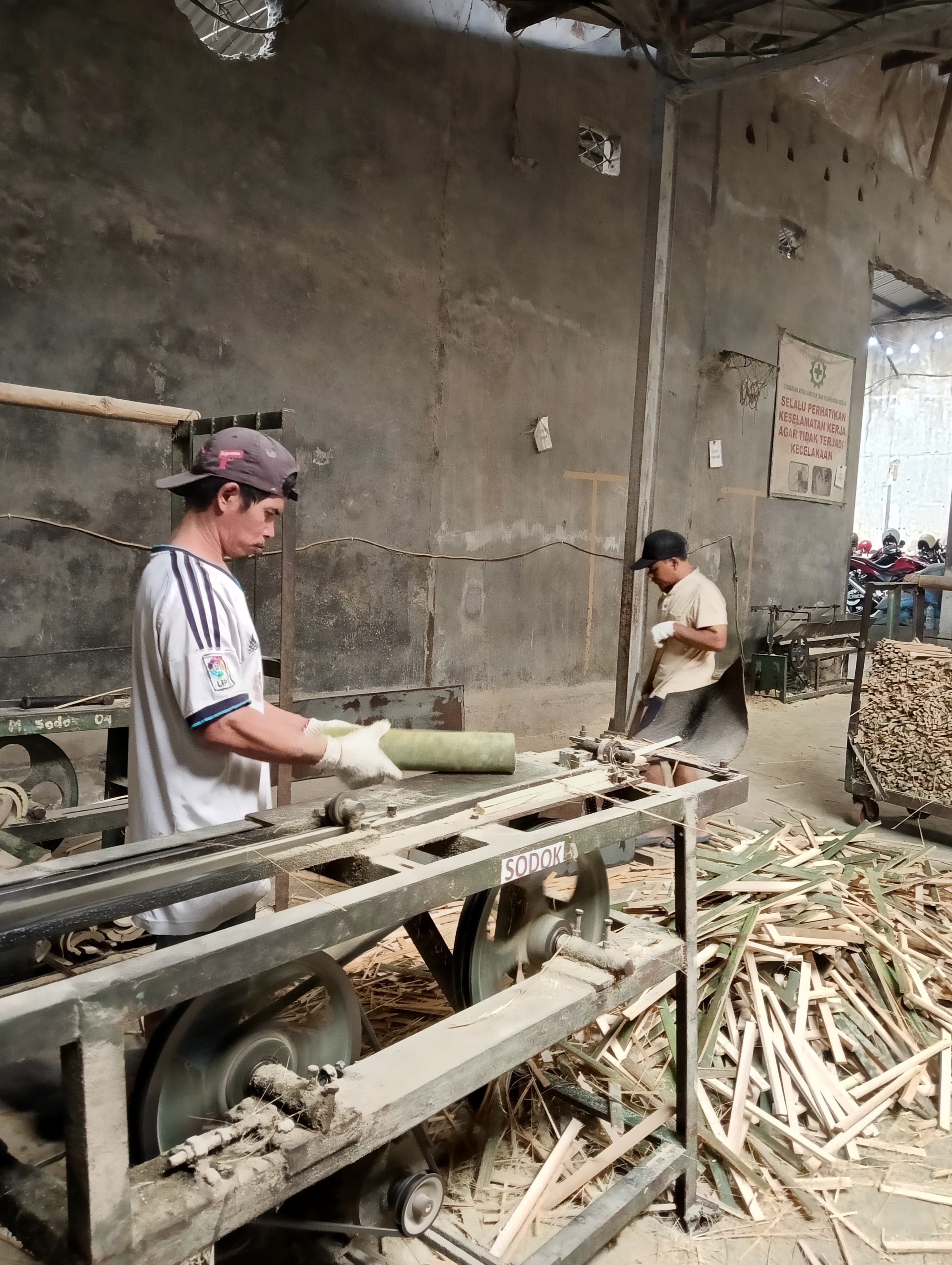 Produksi Massal Tusuk Sate untuk Kebutuhan Industri Kuliner
